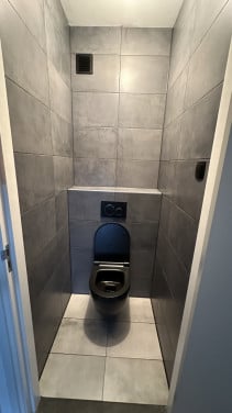 Badkamer toilet renovatie.