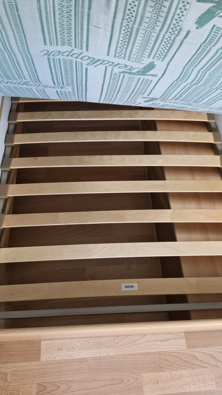 GRATIS twee 1-persoonsbedden