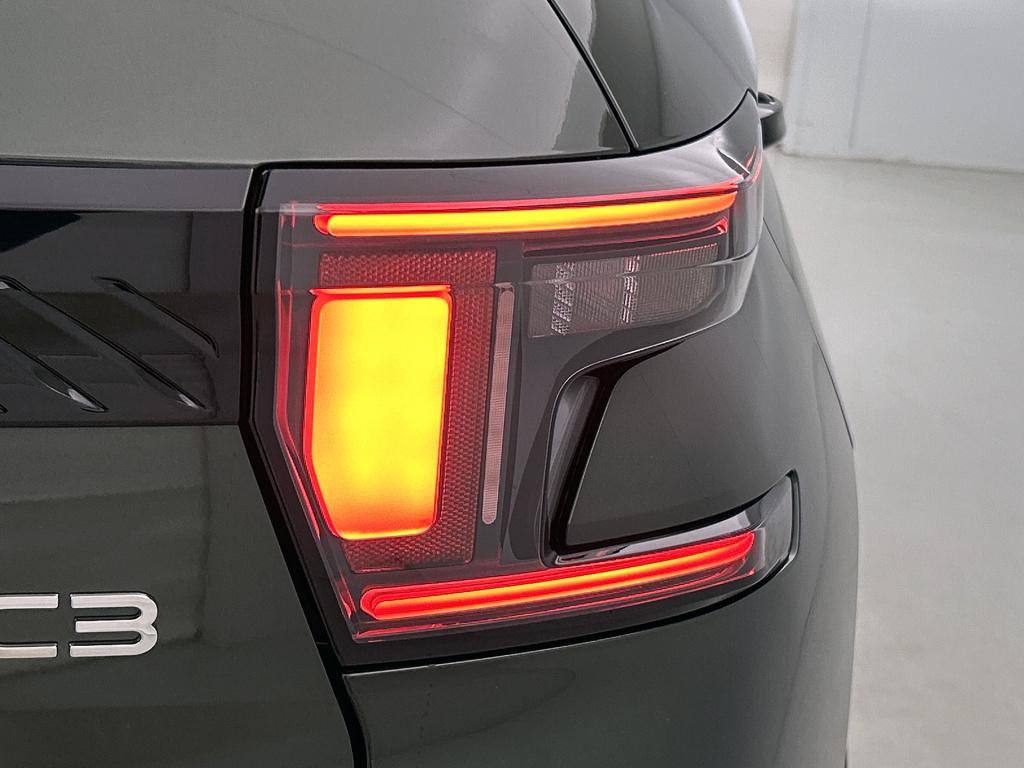 Citroen C3 Aircross hybrid 145pk automaat max 7 persoons | two tone | navig