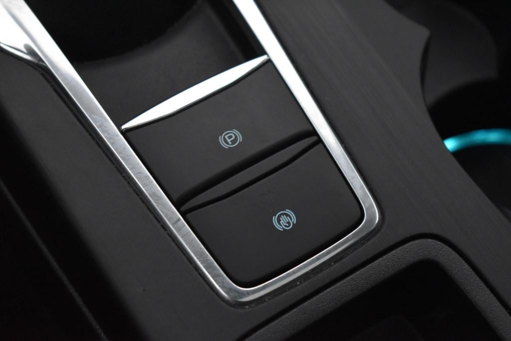 Ford Kuga 2.5 phev st-line x | panoramadak | climate control | adaptieve cr