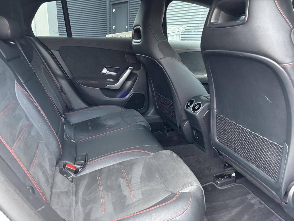 Mercedes-Benz Cla shooting brake 250 e business solution amg limited soh 96