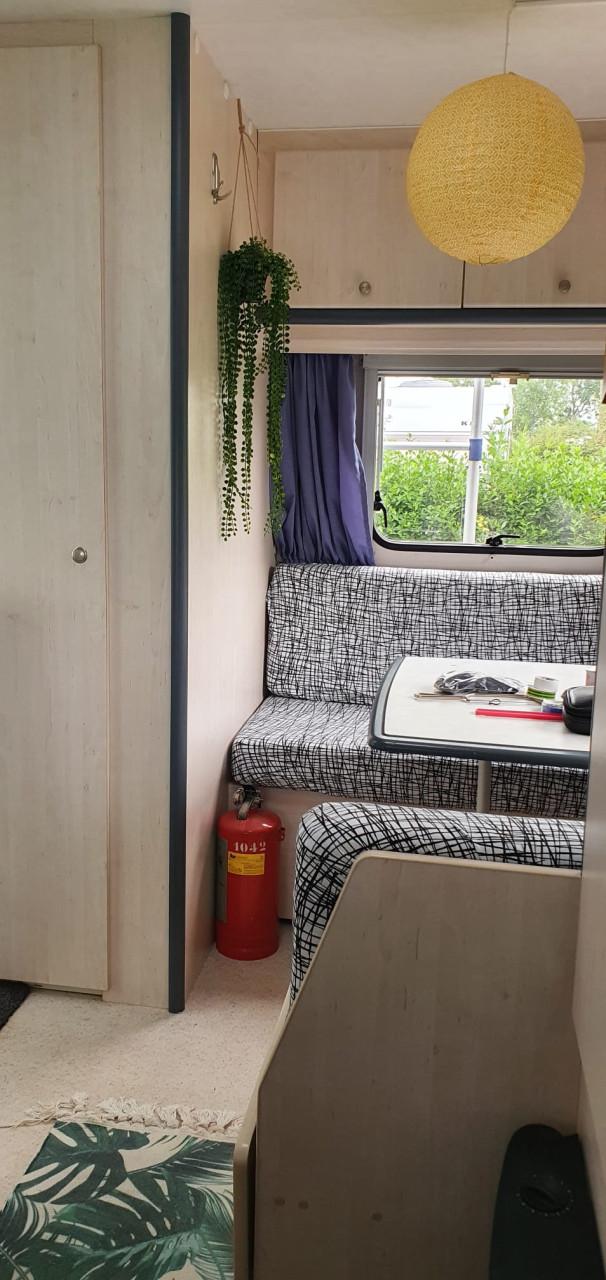 Dethleffs Family 420 Caravan