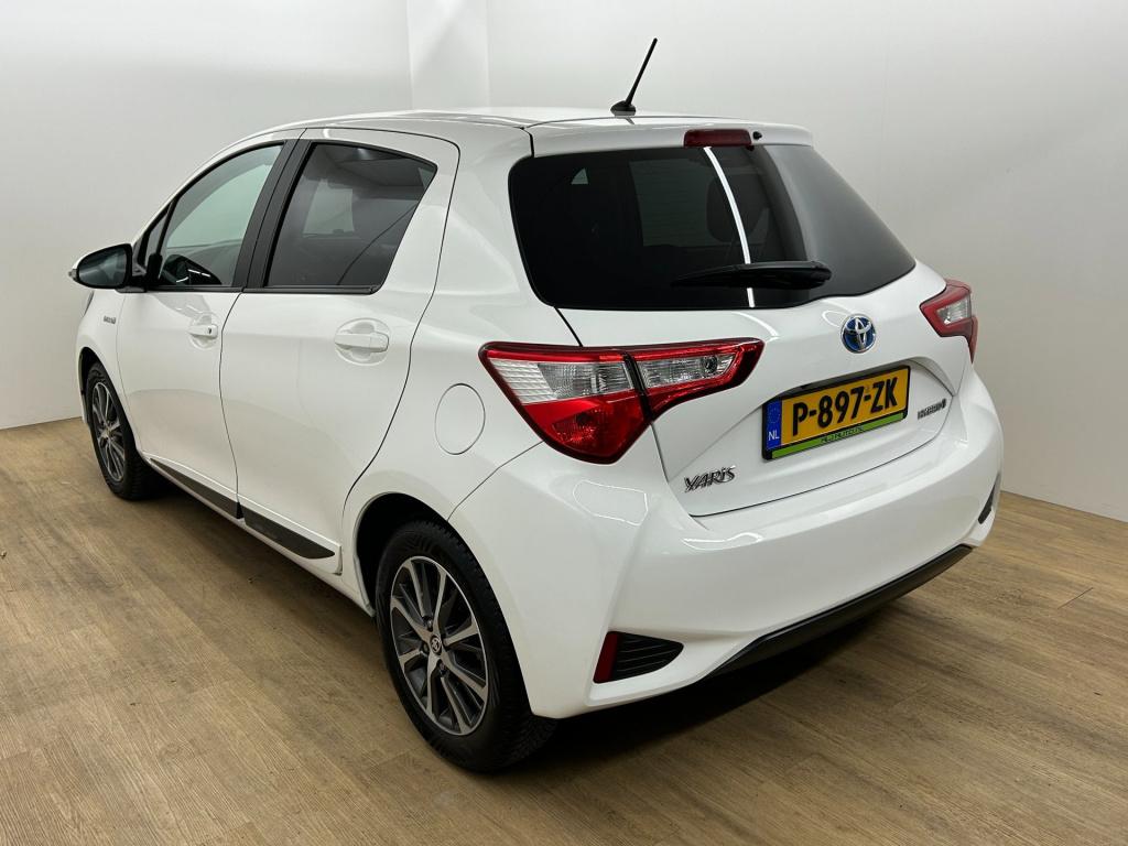 Toyota Yaris occasion 1.5 hybrid dynamic | wit | tweedehands toyota yaris |