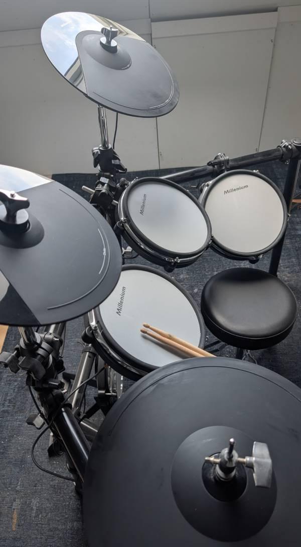 Millenium MPS-750X E-Drum Mesh Set incl. GRATIS drumkruk