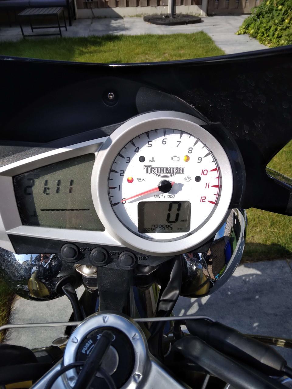 Triumph Speed Triple 1050