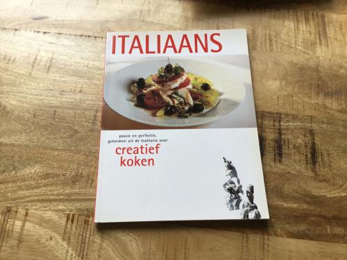 Kookboek.   Italiaans.