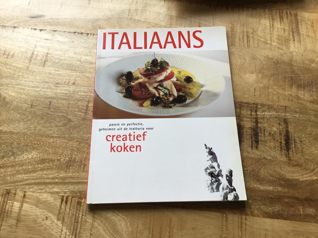 Kookboek.   Italiaans.