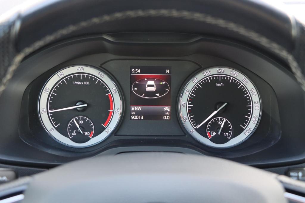 Skoda Karoq 1.5 tsi sportline business dsg7 150pk