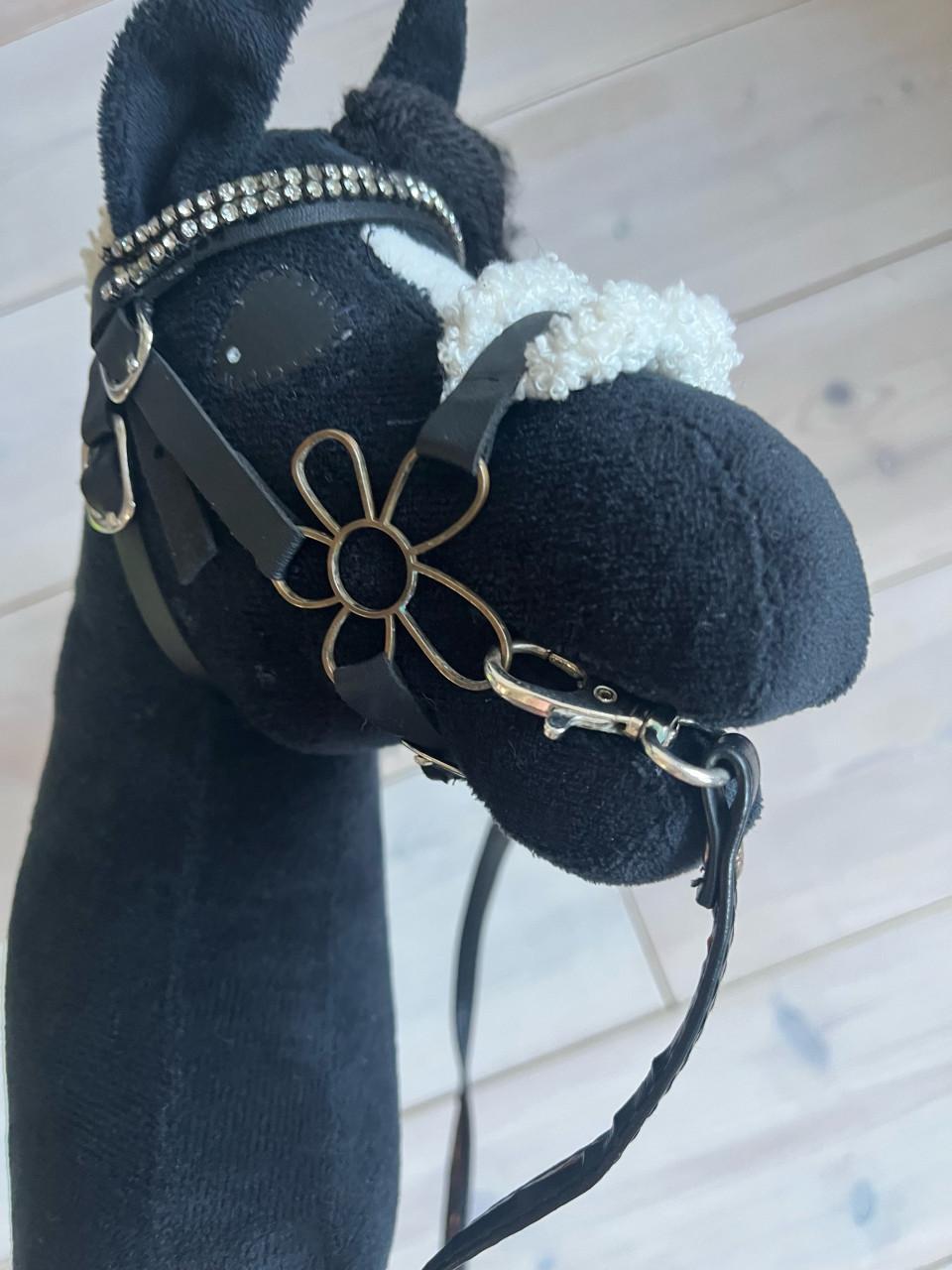 Leuk stokpaardje, kleine hobbyhorse zgan
