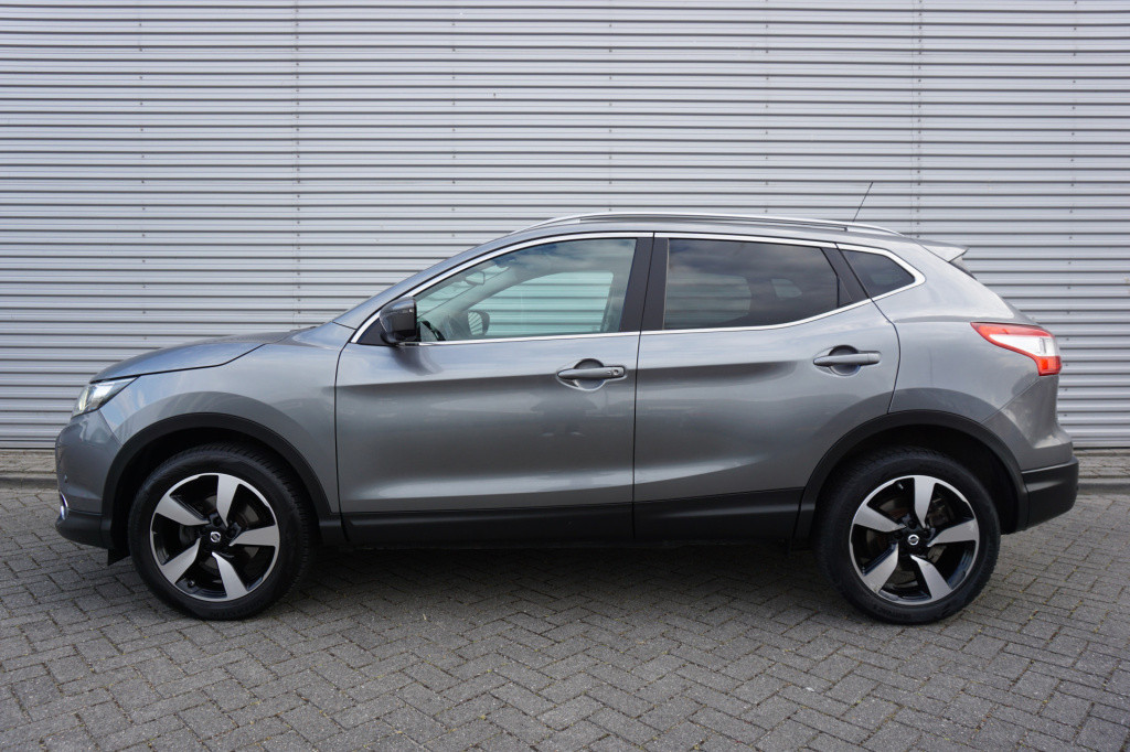 Nissan Qashqai 1.2 connect edition automaat climate / navi / 360 camera / c