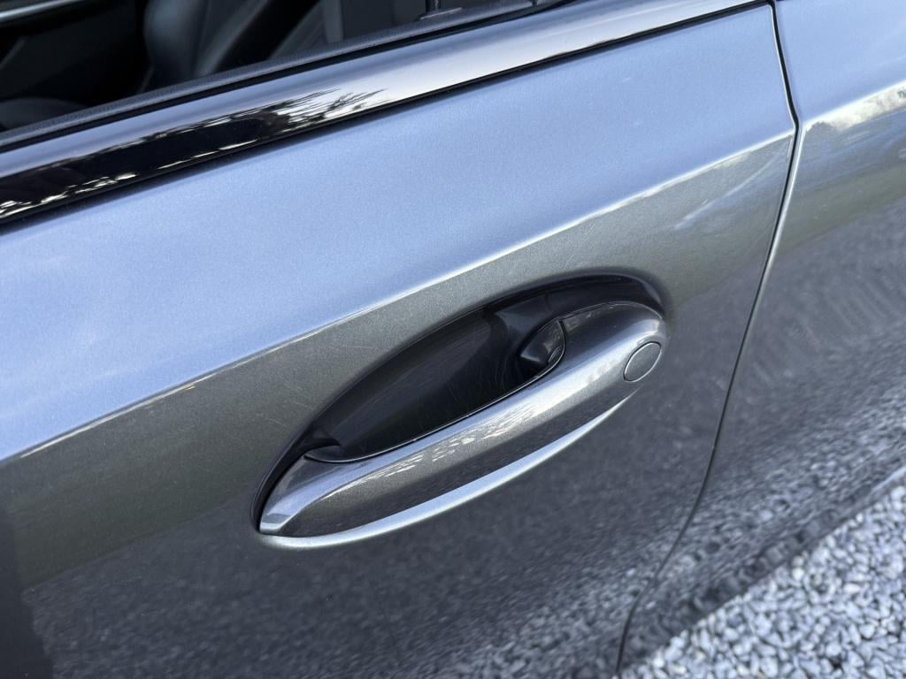 BMW 3-serie touring 330i automaat x-drive high executive