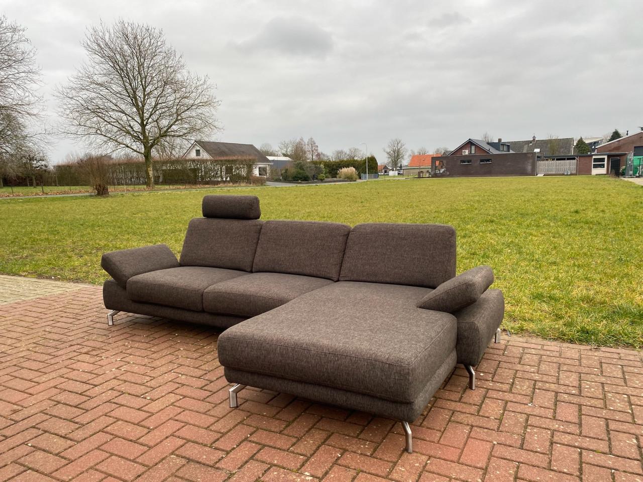 Henders & Hazel Donkerbruine Stoffen Hoekbank-Gratis Levering NL