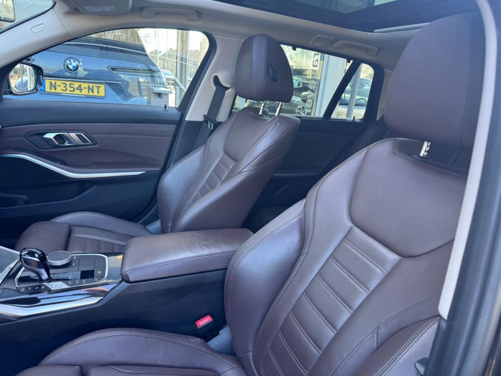 BMW 3-serie touring 330e high executive