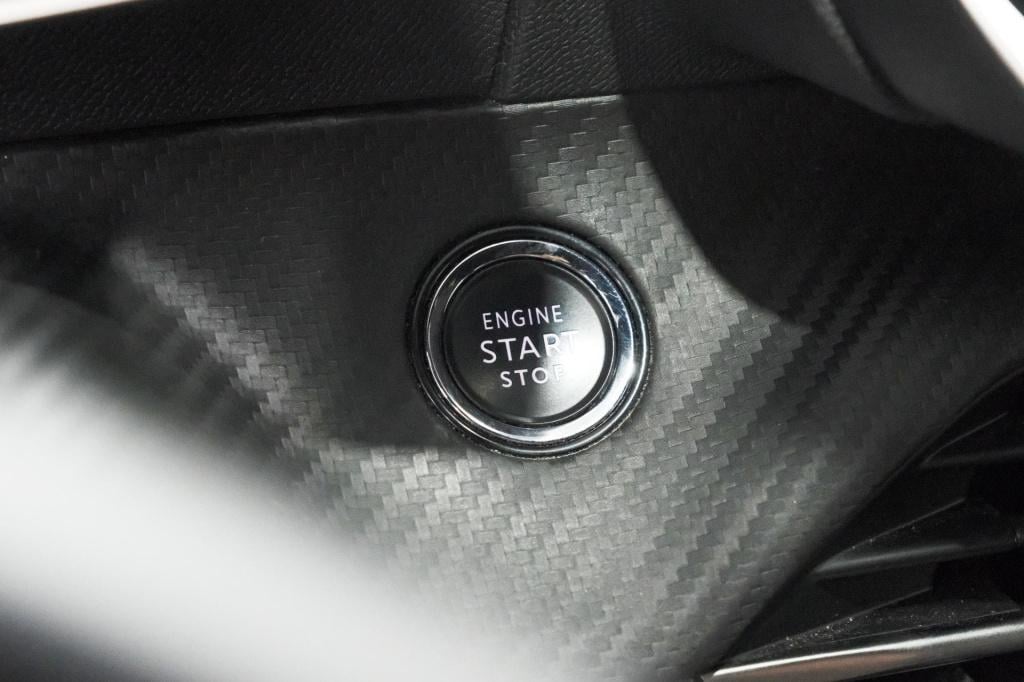 Peugeot 208 ev gt 54 kwh | 95,7% soh | 11 kw lader | 360 camera | alcantara
