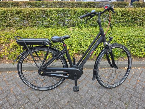 Keurig nette Gazelle Vento met Bosch middenmotor en 500wh accu