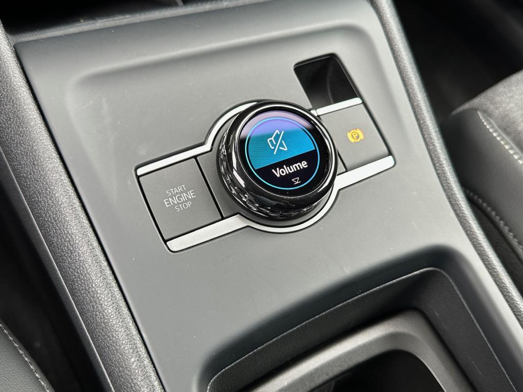 Volkswagen Tiguan 1.5 etsi life | trekhaak | camera | trekhaak | dode hoek 