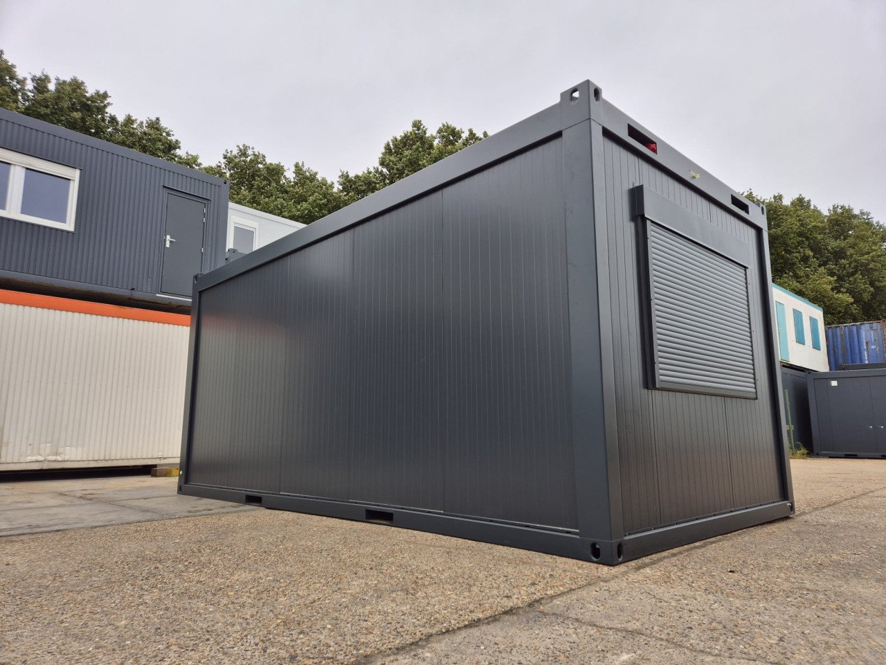 6x3m kantoorunit / woonunit / schaftkeet / bouwkeet nieuw!