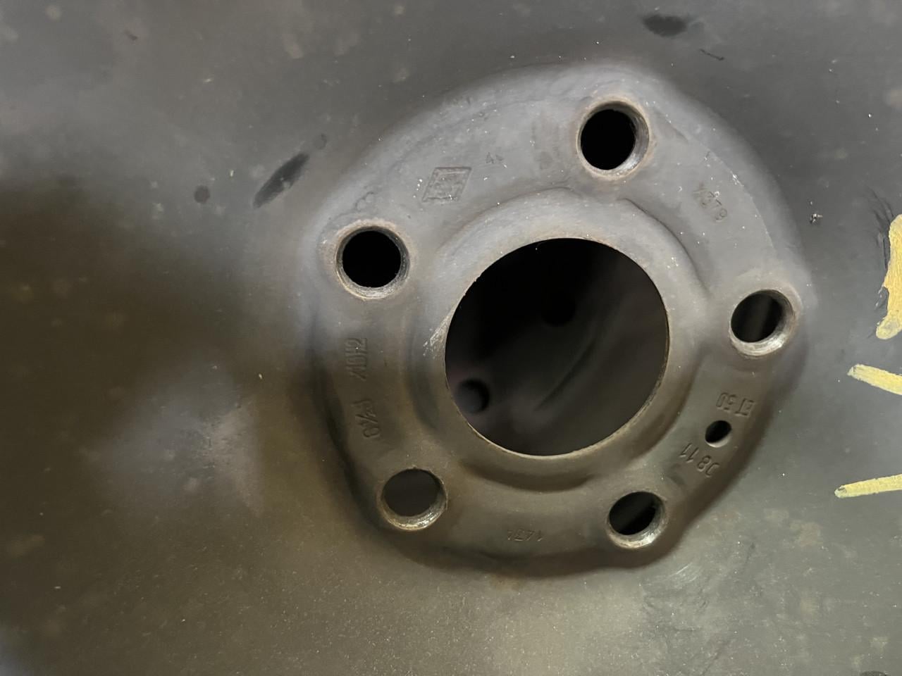 Te Koop: 4 stalen velgen 7.5Jx16 ET55 5x108 + bouten