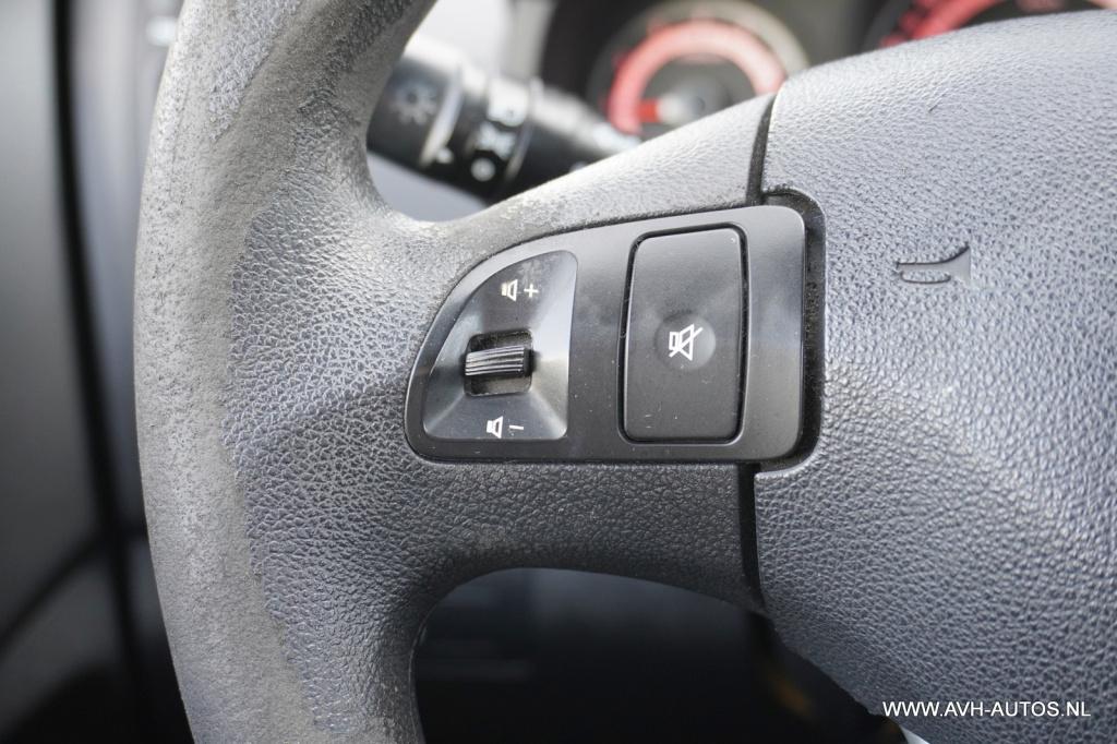 Kia Cee'd 1.4 cvvt x-tra