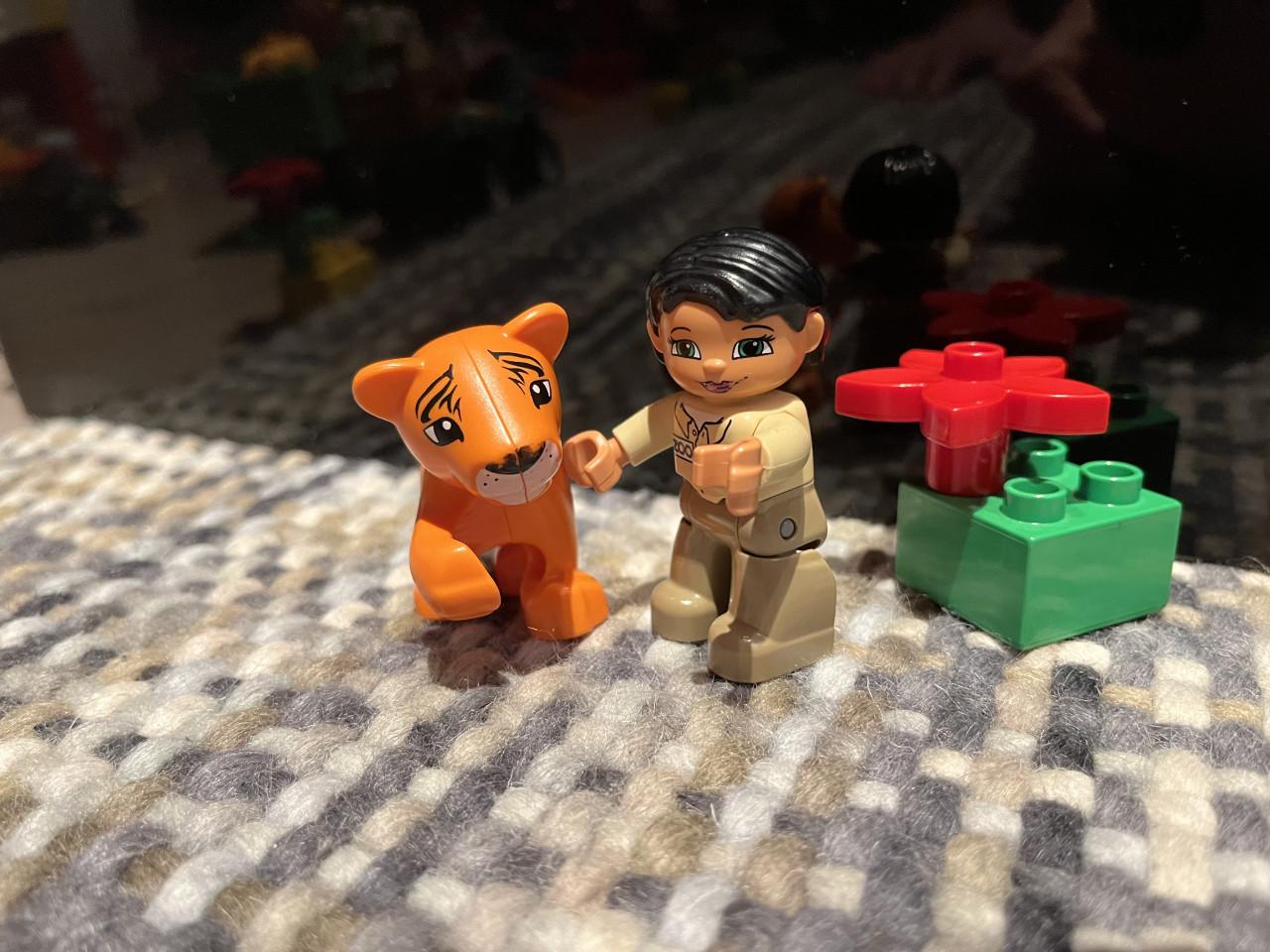 Duplo dierentuintruck 6172 & dierenverzorger 5632 & quad 5645