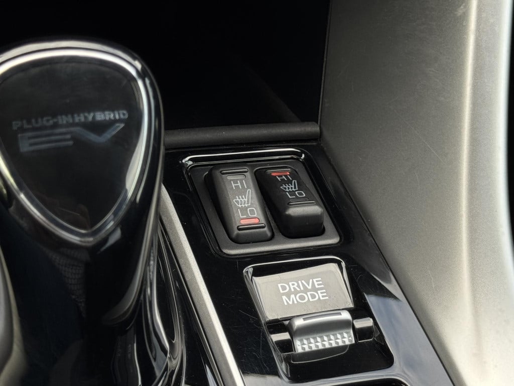 Mitsubishi Eclipse Cross 2.4 phev intense+ | navigatie | camera | stoelverw