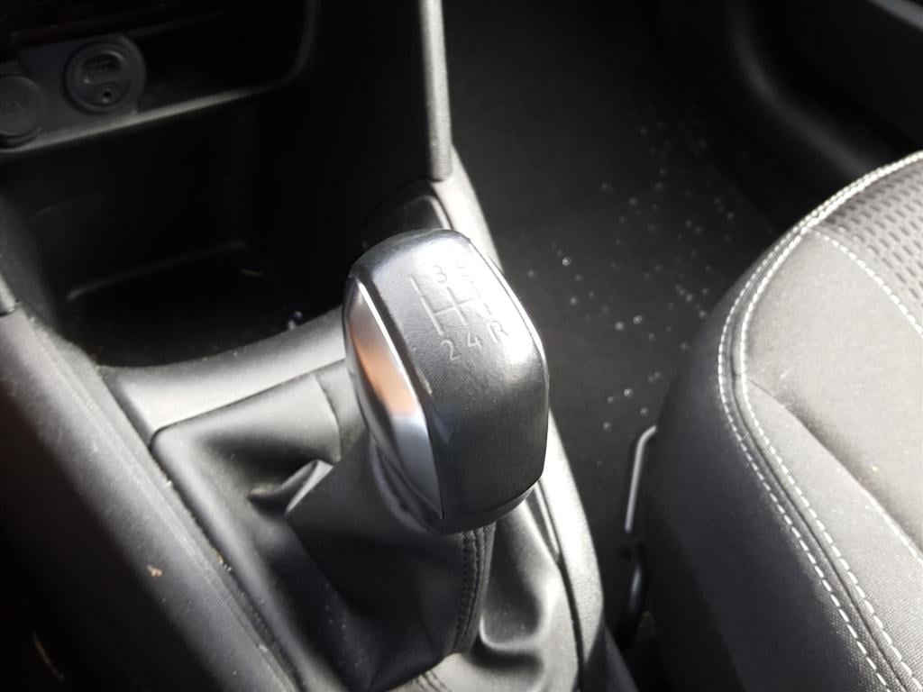 Peugeot 208 allure 1.2 pt-110pk 5d kleurnavigatie applecarplay&androidauto 