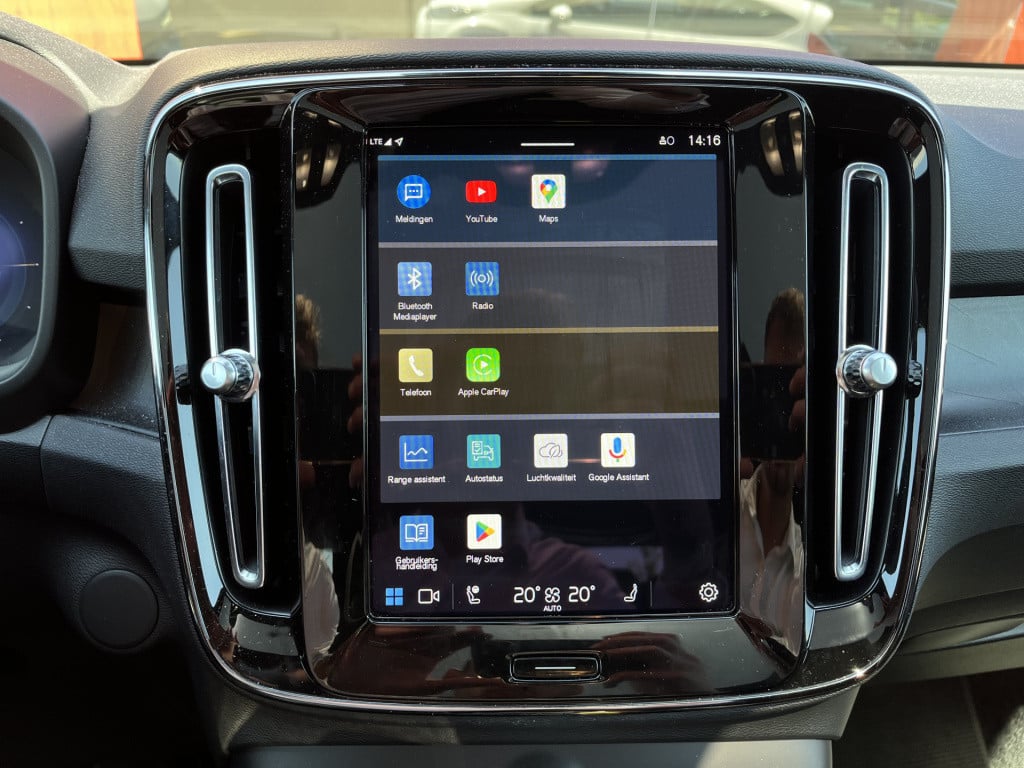 Volvo C40 single motor extended range ultimate 82 kwh | harman/kardon | pil