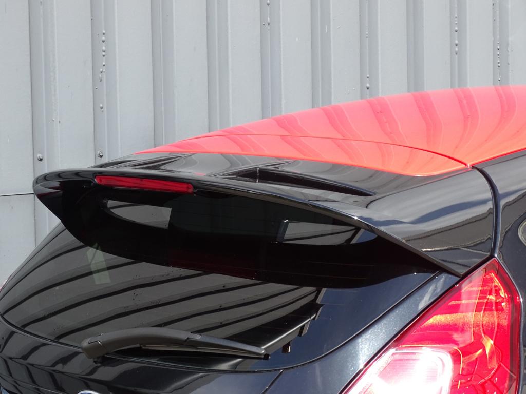 Ford Fiesta 1.0 ecoboost black edition 140pk | bluetooth | 17"