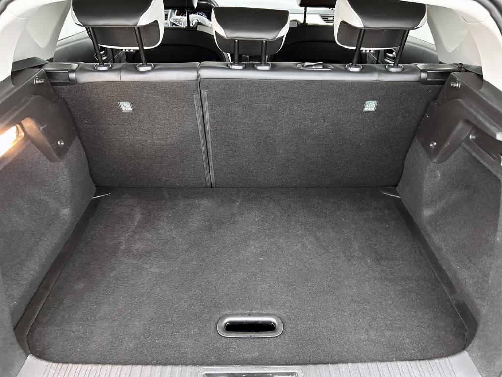 Renault Captur 1.3 tce 140 intens | trekhaak |