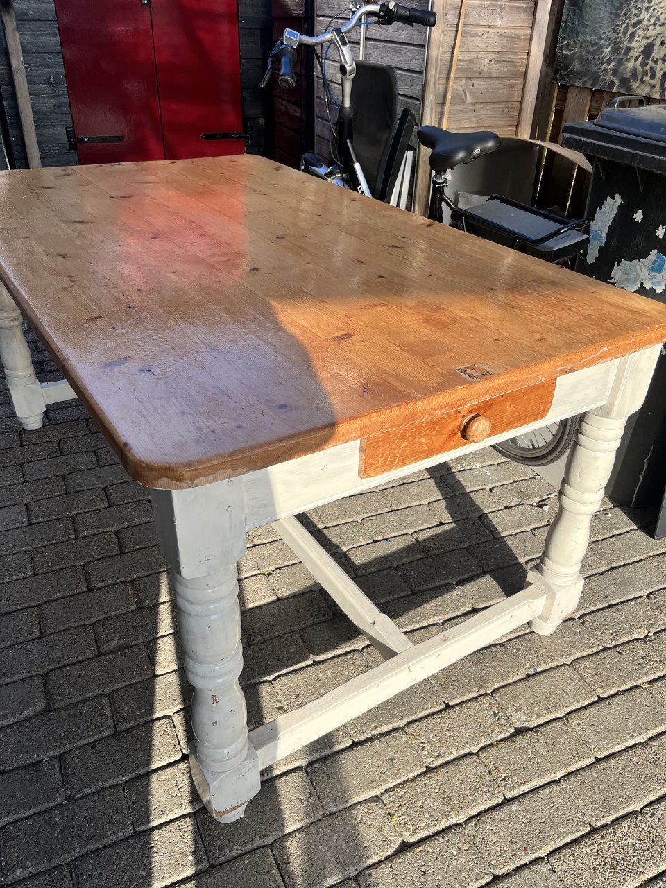 Grenen tafel