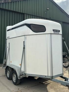 2 paards trailer