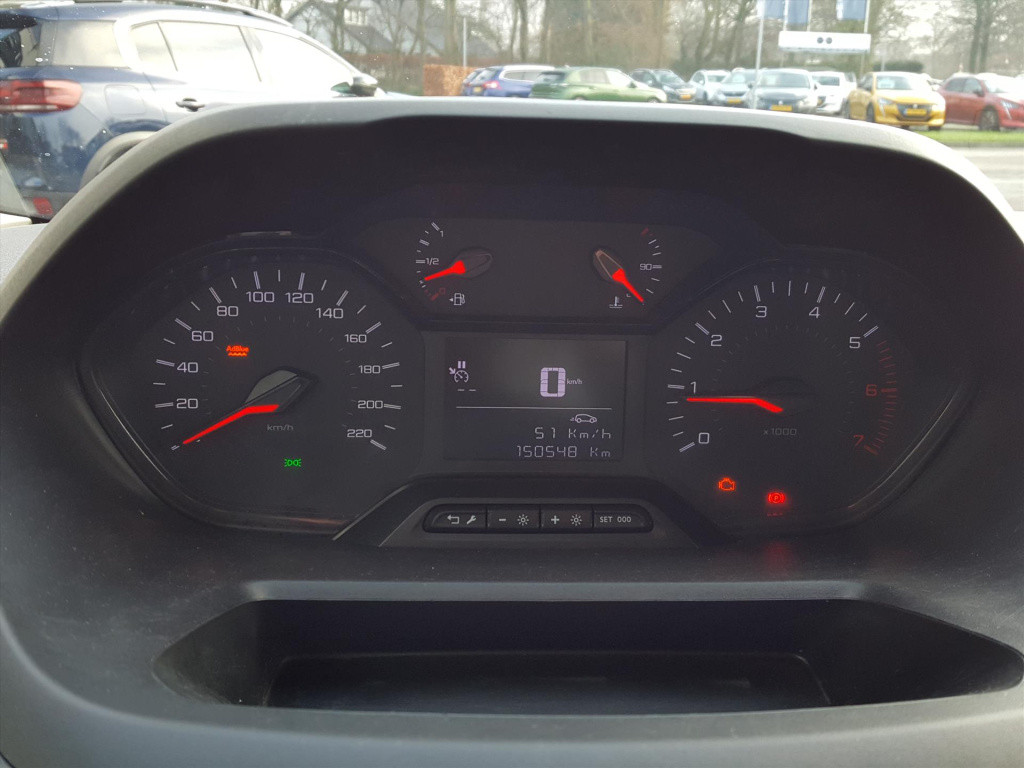 Peugeot Partner premium 1.5 bluehdi 100pk 650kg pack look | trekhaak | navi