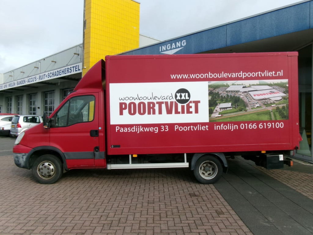 Iveco Daily (auto 02) 35c13 3-zits bakwagen + laadklep