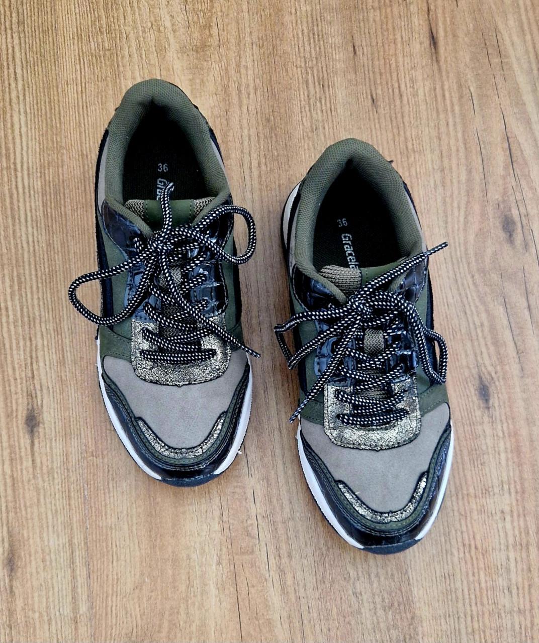 Stijlvolle groene sneakers maat 36