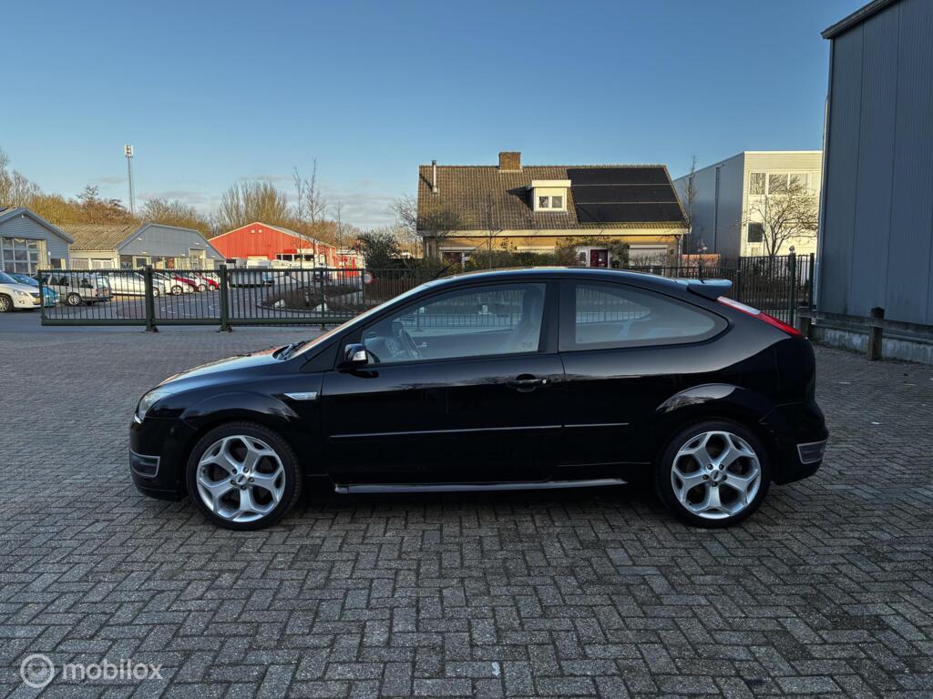 Ford Focus, 2.5-20V ST km223.609 Nap BJ2006 226pk