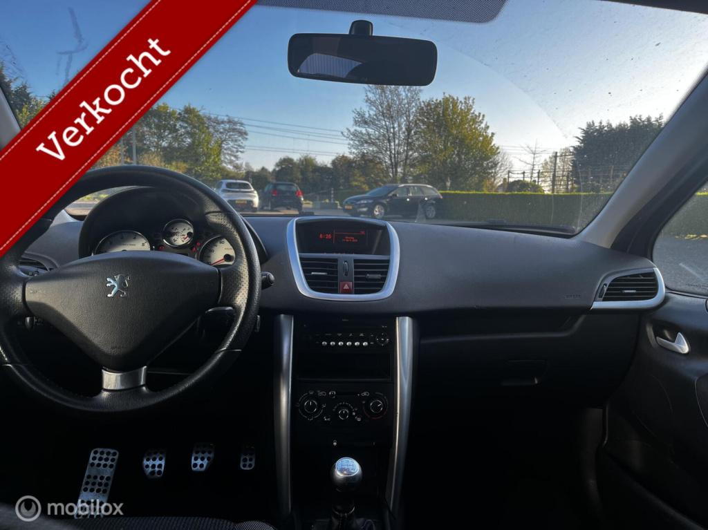 Peugeot 207 1.6 vti sportium