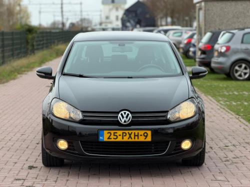 Volkswagen Golf 1.6 TDI Highline BlueMotion | NL AUTO | N.AP  5-Deurs IZGST