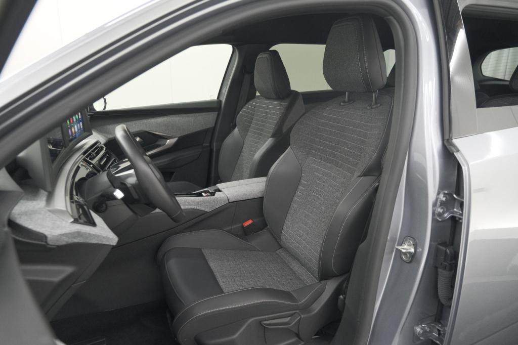 Peugeot 5008 1.2 hybrid 136 allure 7p | camera | apple carplay | airco sepa