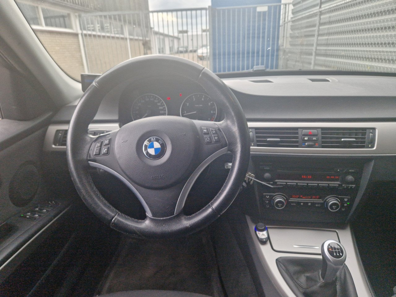 BMW 3-serie Touring 318i High Executive