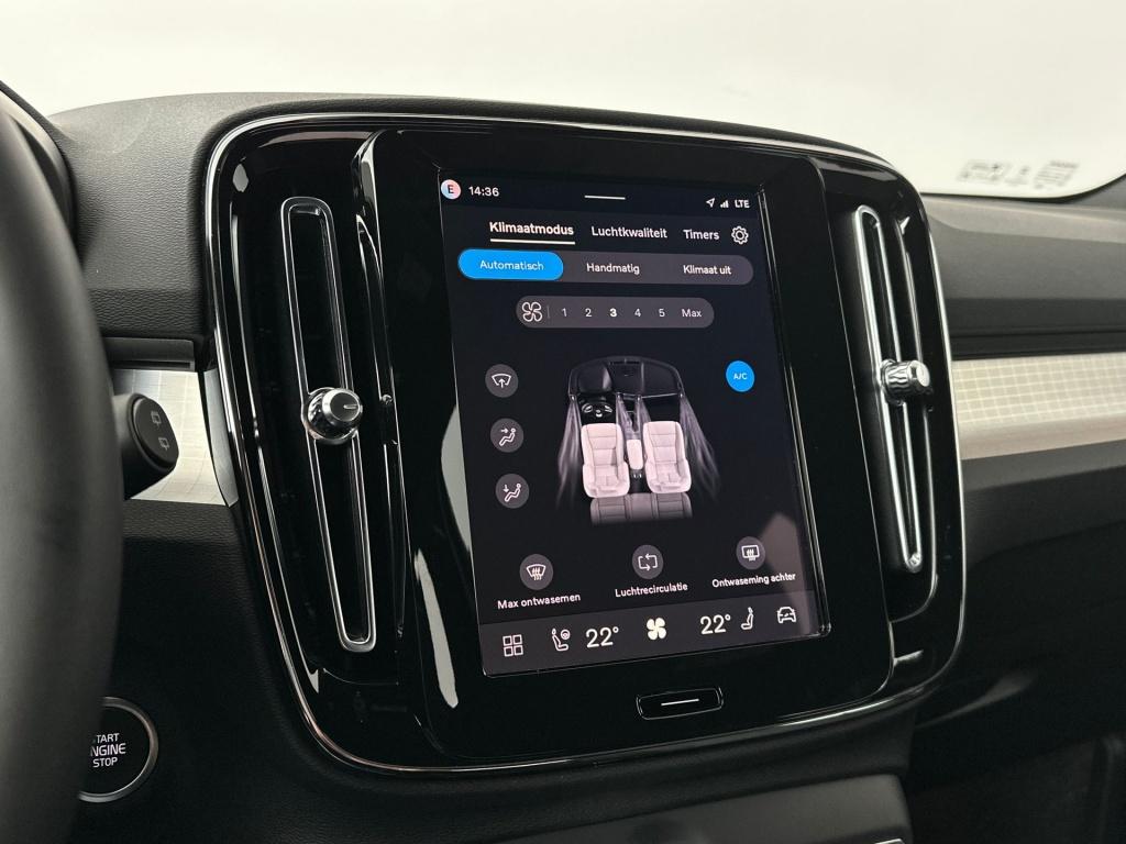 Volvo XC40 b4 gt plus dark visual park assist