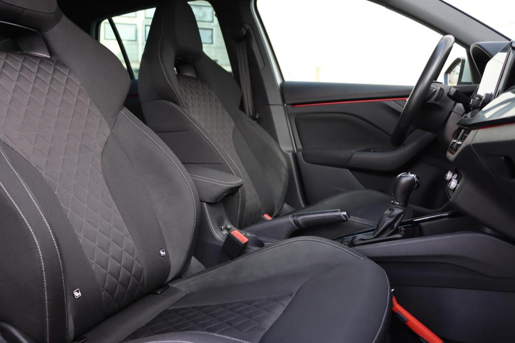 Skoda Scala 1.0 tsi sport business 115pk dsg7