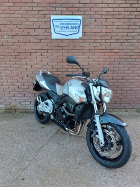 Suzuki GSR 600 (Zeer netjes)