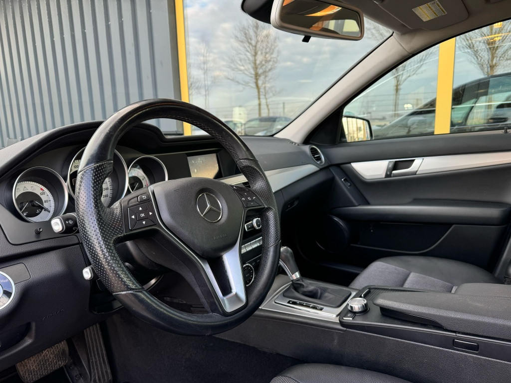 Mercedes-Benz C-Klasse 180 amb. avantgarde