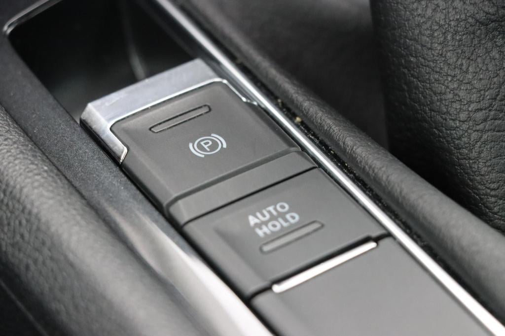 Volkswagen Tiguan 1.5 tsi r-line business+ 150pk dsg7