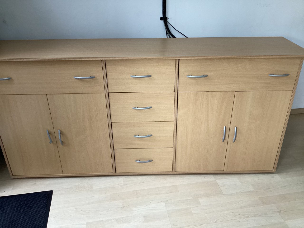 Licht ruim Dressoir, veel opbergruimte