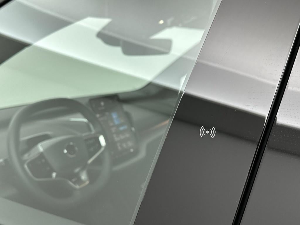 Volvo Ex30 p3 long range plus europa