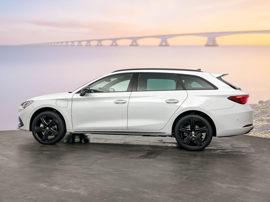 Seat Leon sportstourer fr business 1.5 tsi ehybrid 150kw / 204pk stationw