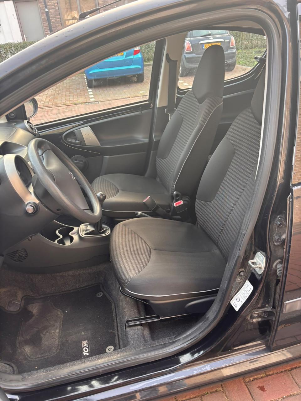 Peugeot 107, 5drs, airco, 62.000 km + recente apk