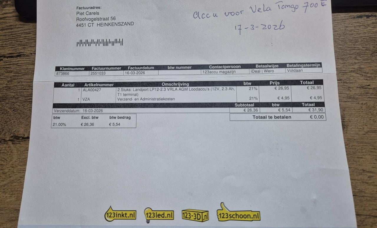 Trippelstoel Vela Tango 700E