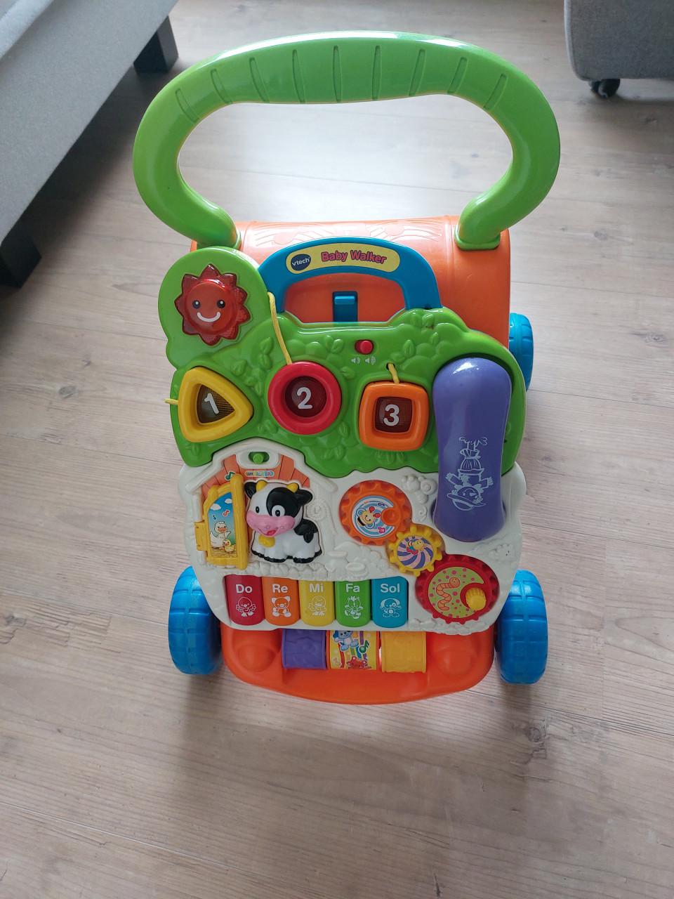Baby walker vtech
